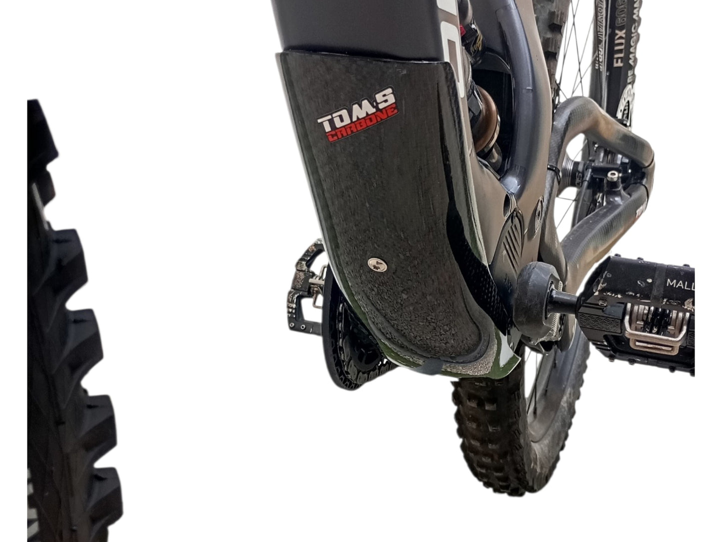 Protection moteur carbone unno mith 2025-2026